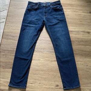 34 Heritage Courage Mid-Rise Straight Men’s Jeans! 34x34! Like New!
